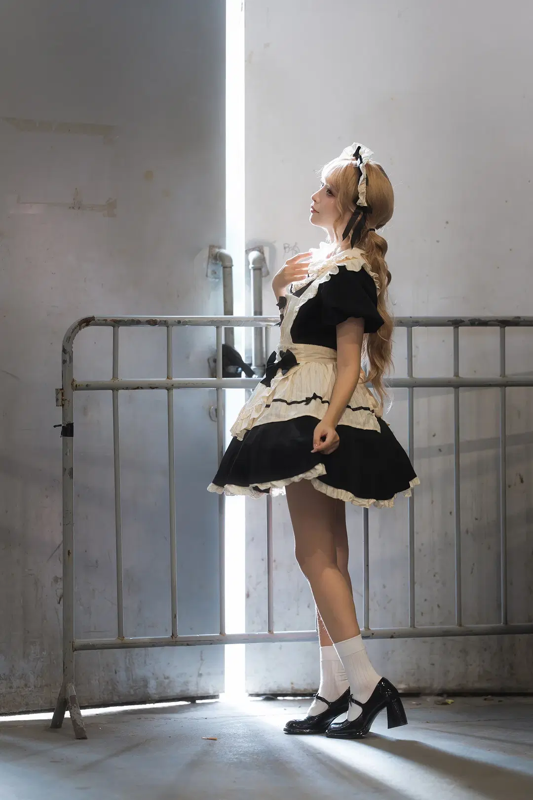 唯卓仕展台黑白女仆装cosplay拍摄体验 - HIRO_午饭饭 - 第15张