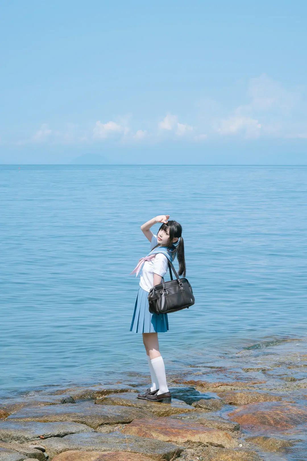 海边水手服双马尾，正午顶光下的日系氛围感写真 - HIRO_午饭饭 - 第16张