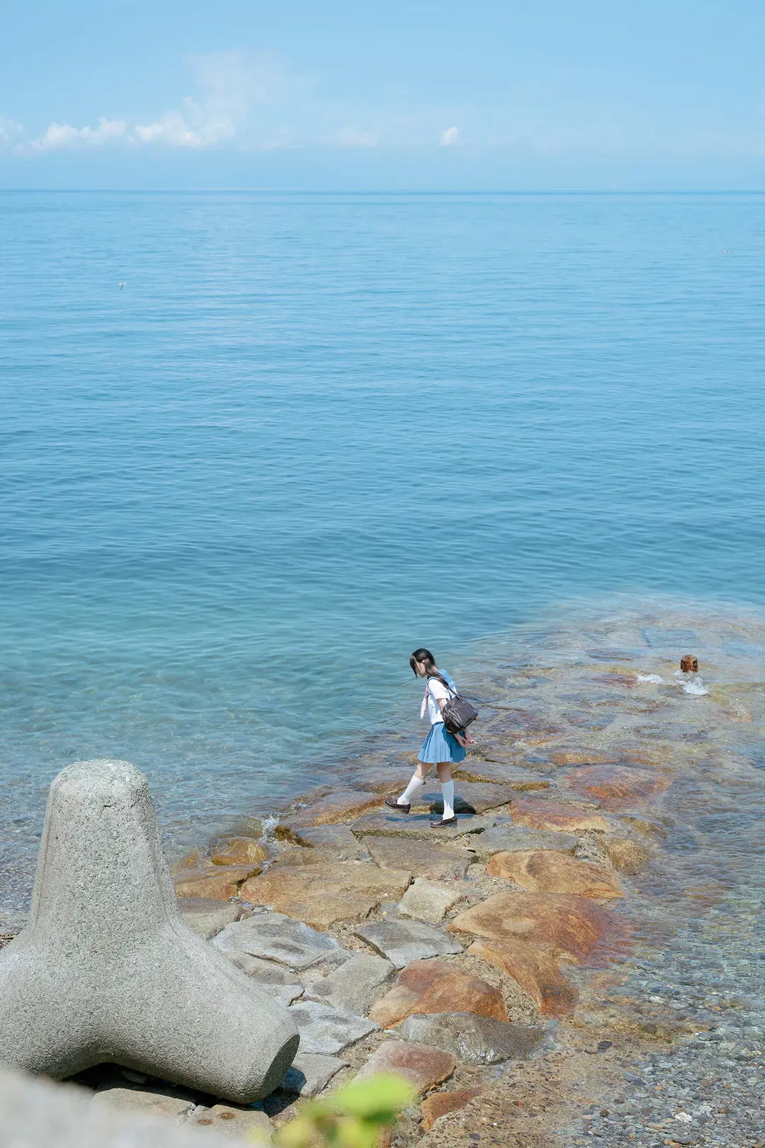 海边水手服双马尾，正午顶光下的日系氛围感写真 - HIRO_午饭饭 - 第4张