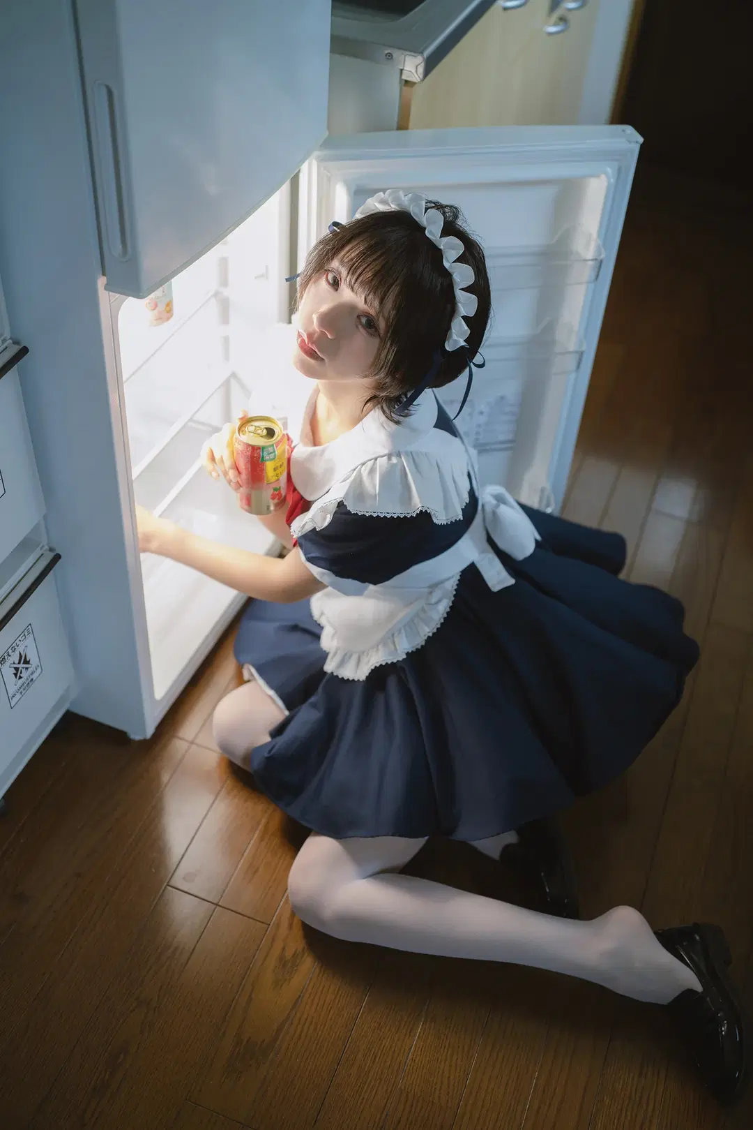 冰箱里的微醺女仆，白丝长腿真的很出片 - HIRO_午饭饭 - 第7张