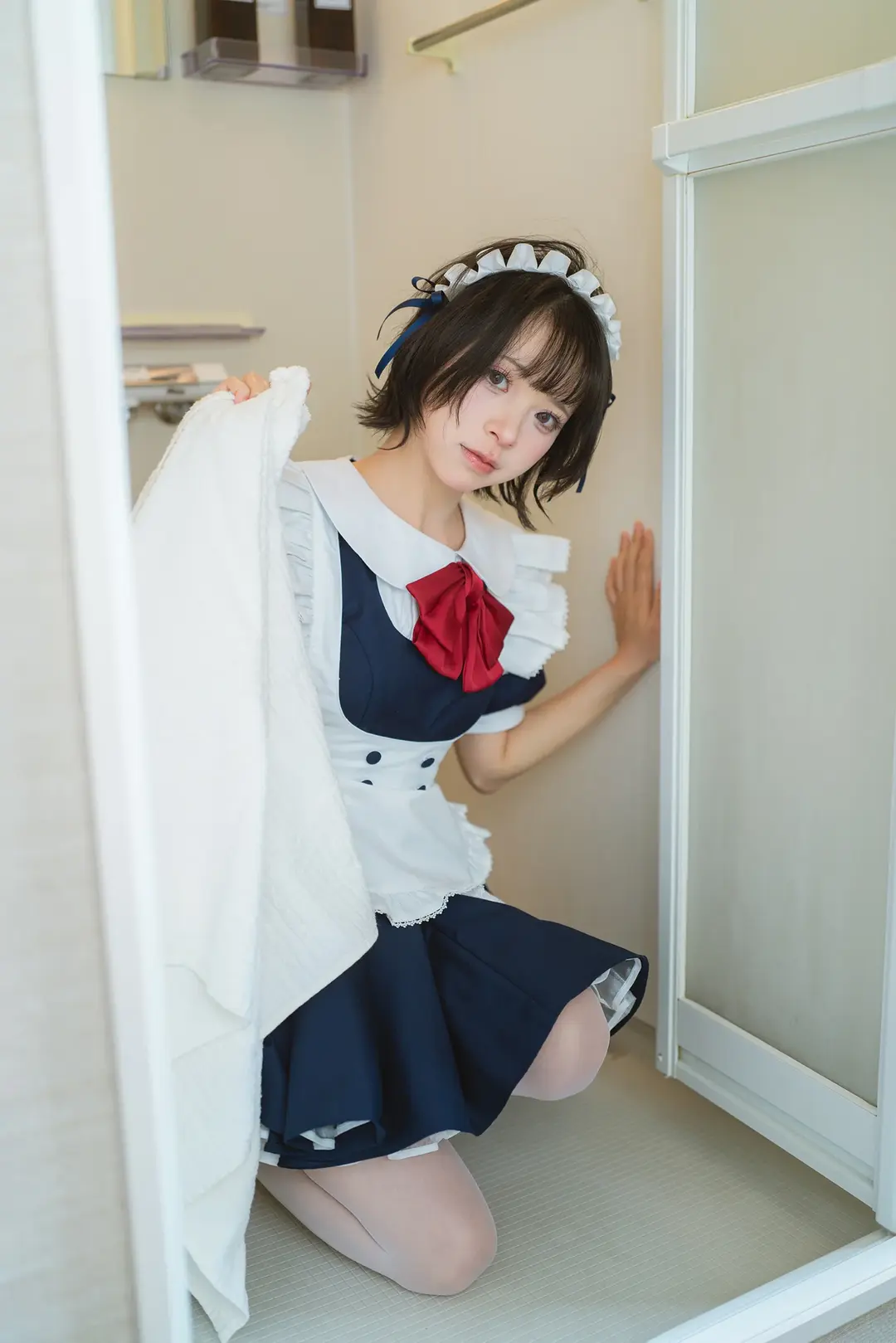 cosplay摄影, 女仆装cos, 白丝过膝袜, 浴室写真, 索尼A7R3 - 第10张