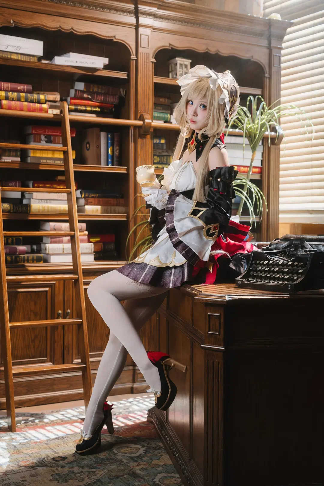 【桑多涅cos】復古書房裡的愜意午後 - HIRO_午饭饭 - 第3張