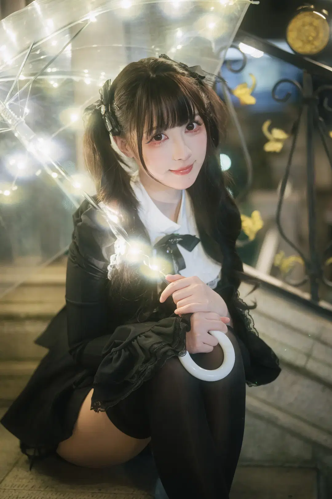 夜拍發光傘下的暗黑系穿搭 海大黑魔法濾鏡體驗 - HIRO_午饭饭 - 第2張
