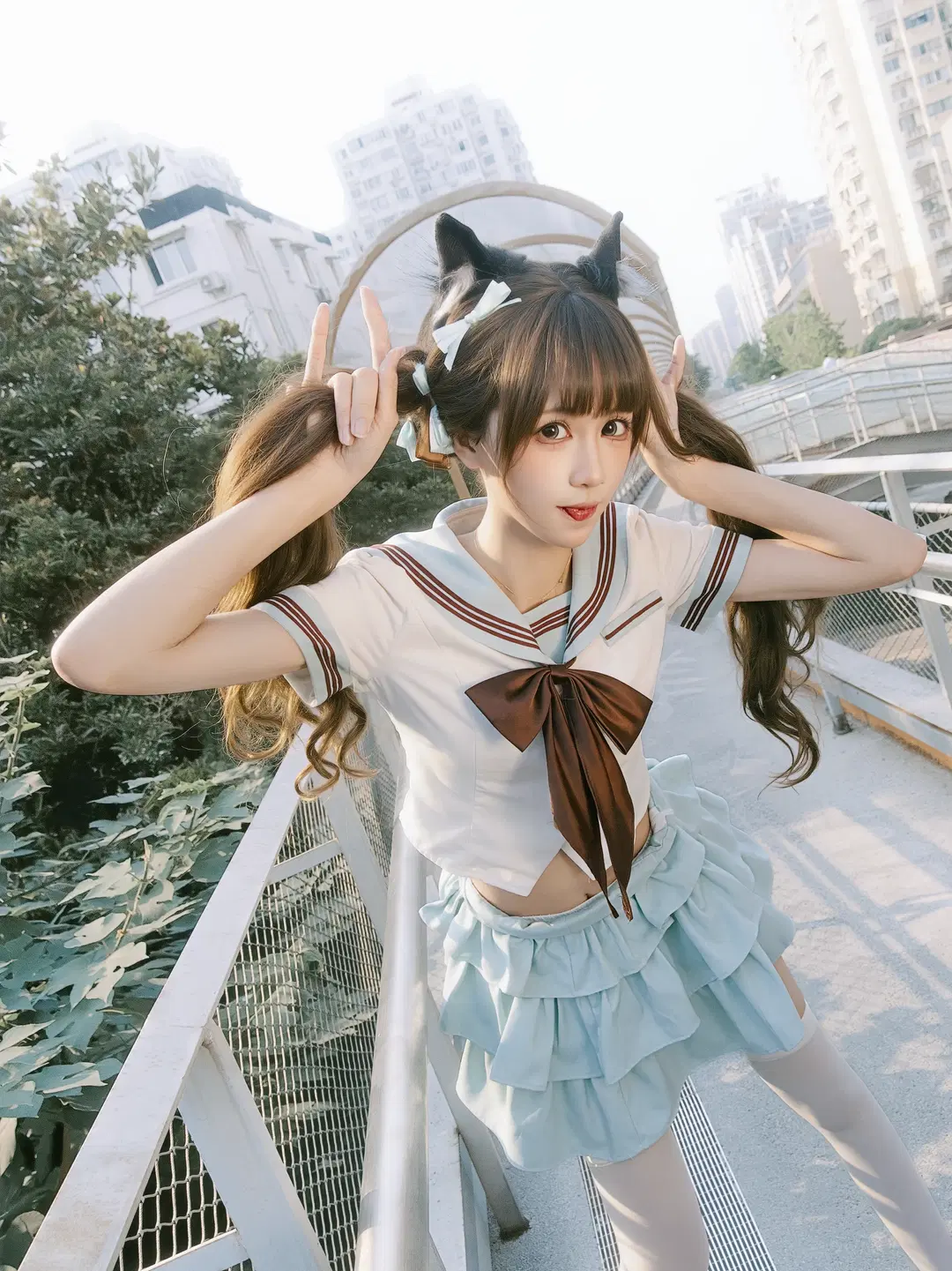 夏日楼梯间的双马尾水手服少女写真 - 北面色影 - 第15张