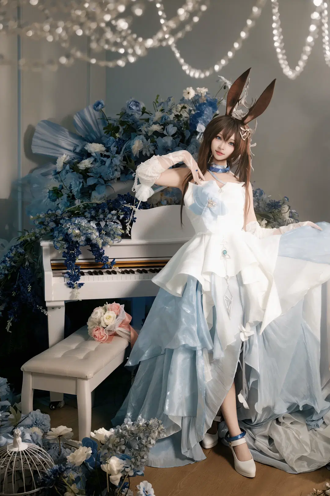 【アーミヤ コスプレ】『アークナイツ』ロドスの青き花海と音楽の旋律 - 北面色影 - 15枚目