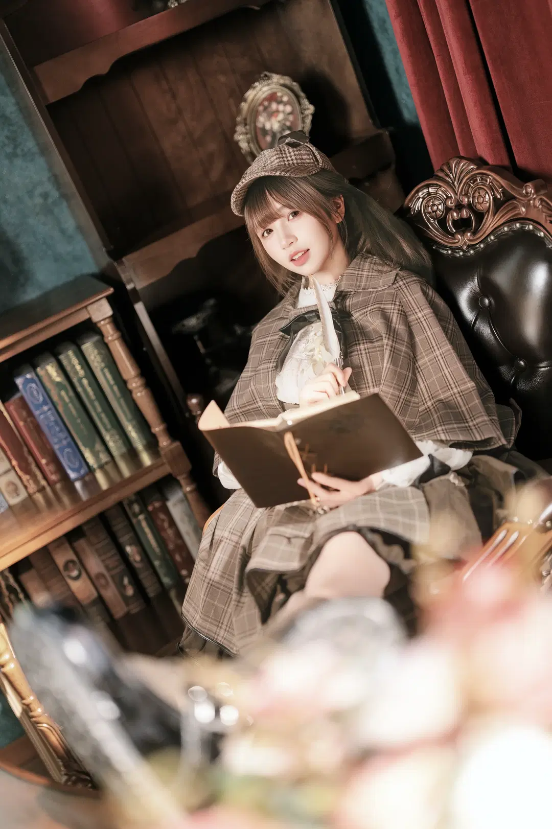 vintage detective style Cosplay: British collegiate style Infused with Bookish Charm and Sophistication by 北面色影 - Image 13