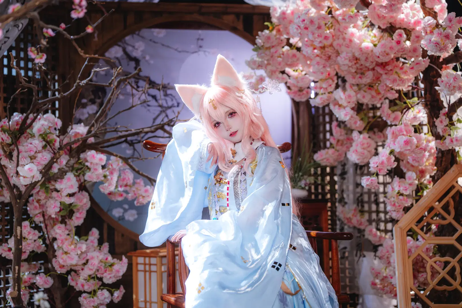 【鸿雪cos】行梦侧畔的樱花纸伞，蓝纱摇曳拍出东方仙气 - 青阳 - 第6张