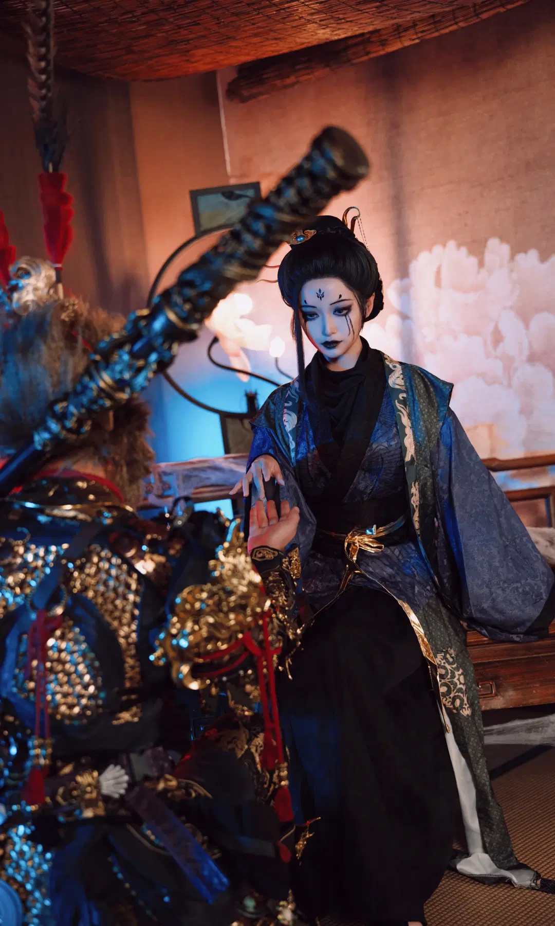 Black Myth: Wukong cosplay: Collision of dark ancient style styling and red-gold ambiance by TimeAfterTime_ - Image 9