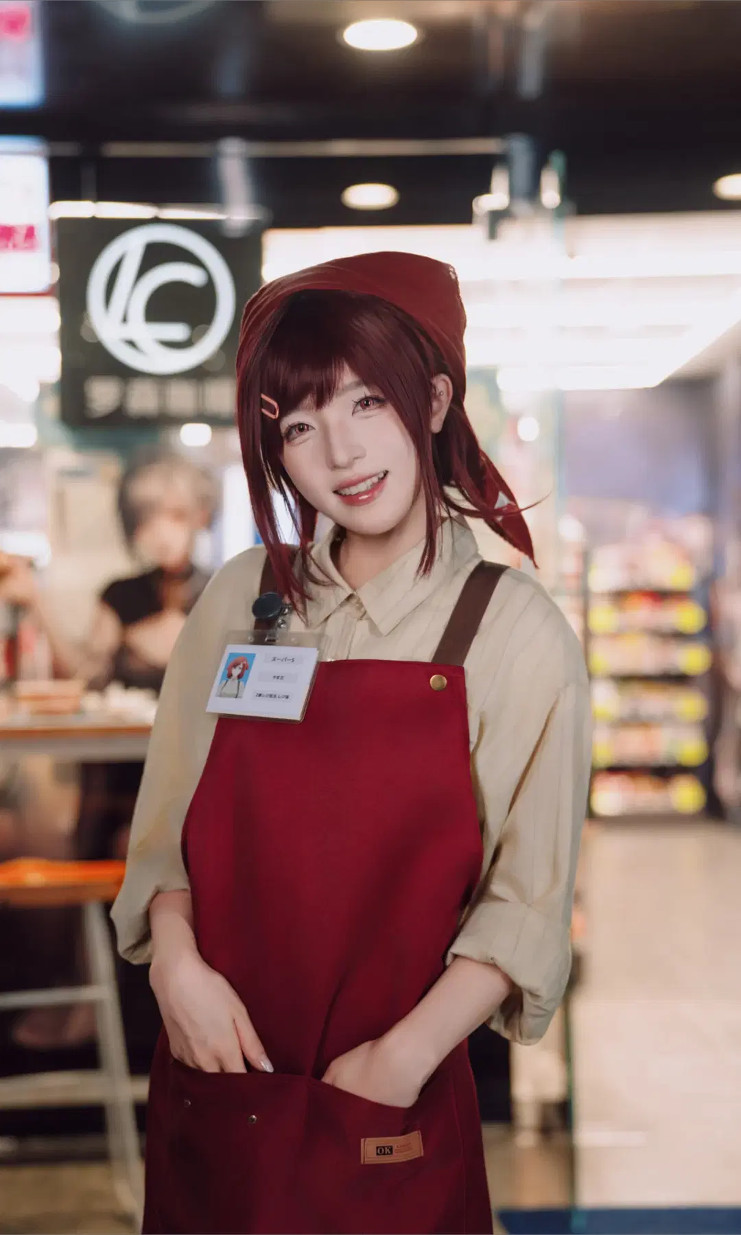 【山田小姐cos】便利店打工人日常的制服与黑丝穿搭 - TimeAfterTime - 第3张