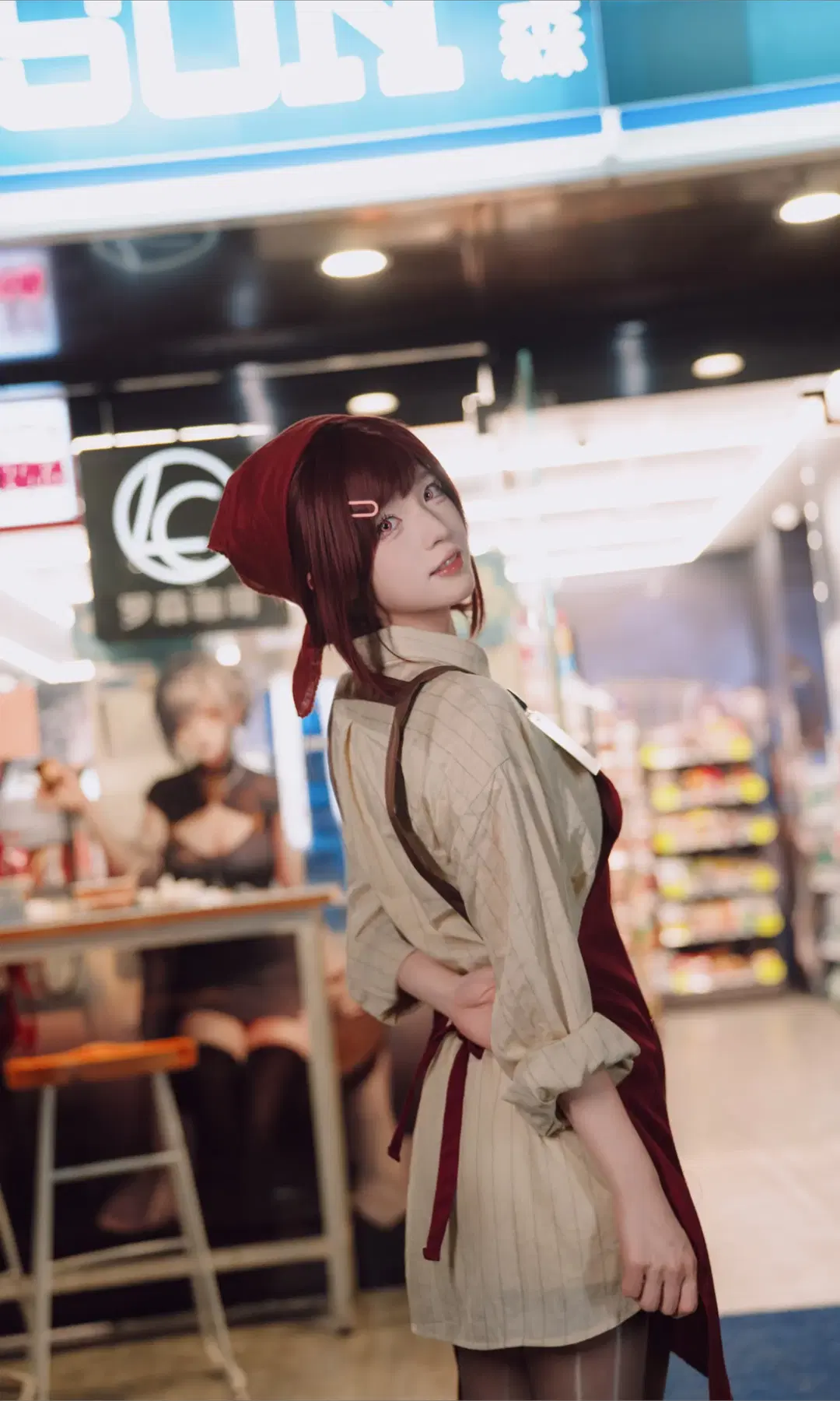 【山田小姐cos】便利店打工人日常的制服与黑丝穿搭 - TimeAfterTime - 第4张