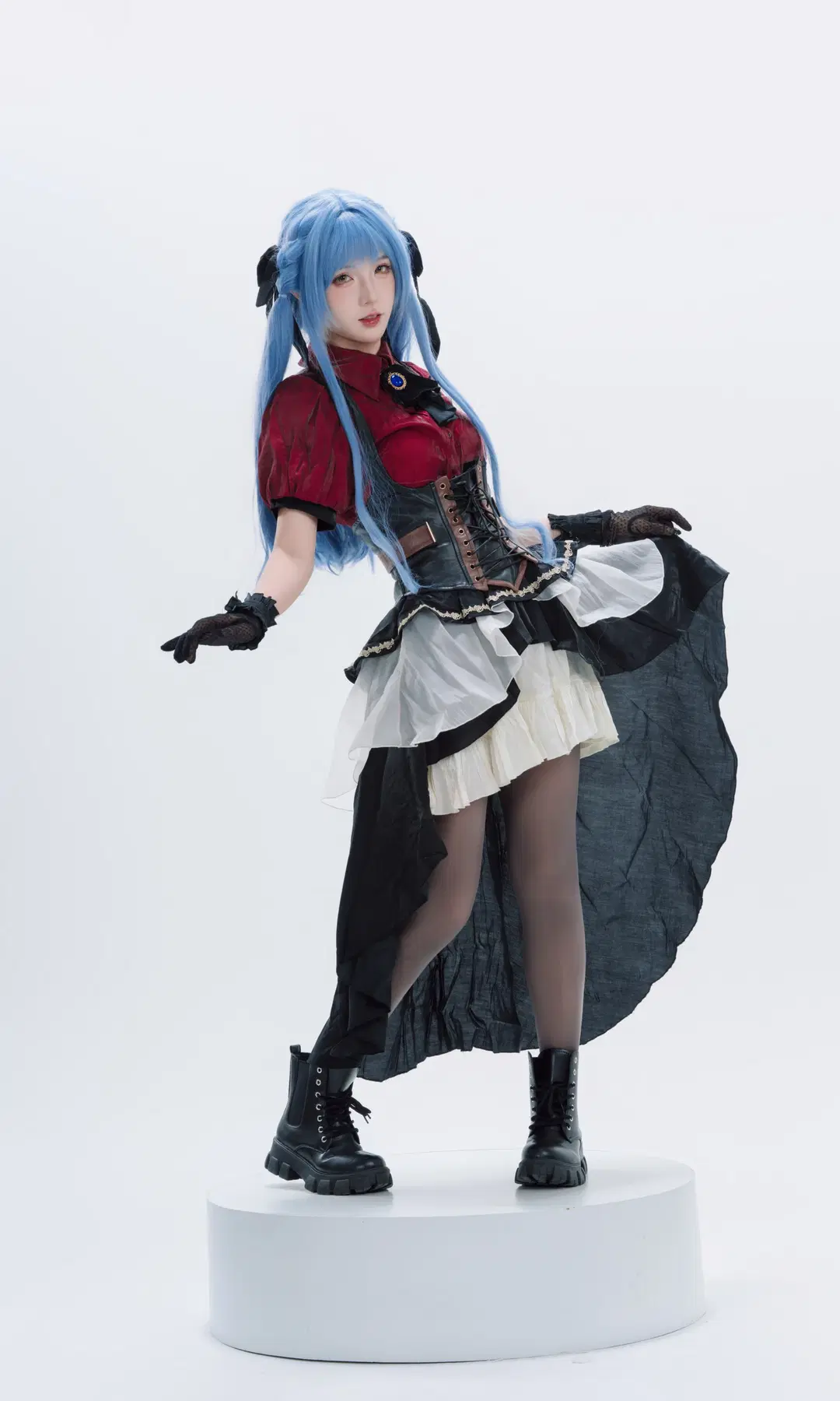 【豊川祥子 コスプレ】MyGOとAve Mujicaが交錯するダークゴシック風グラビア - TimeAfterTime - 2枚目