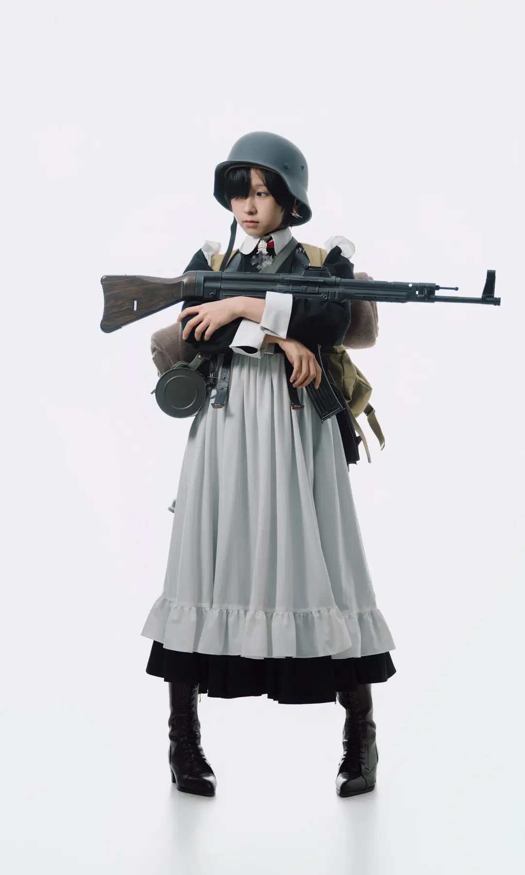 德系女僕與戰術穿搭結合，這套戰地風造型太硬核了 - TimeAfterTime - 第3張