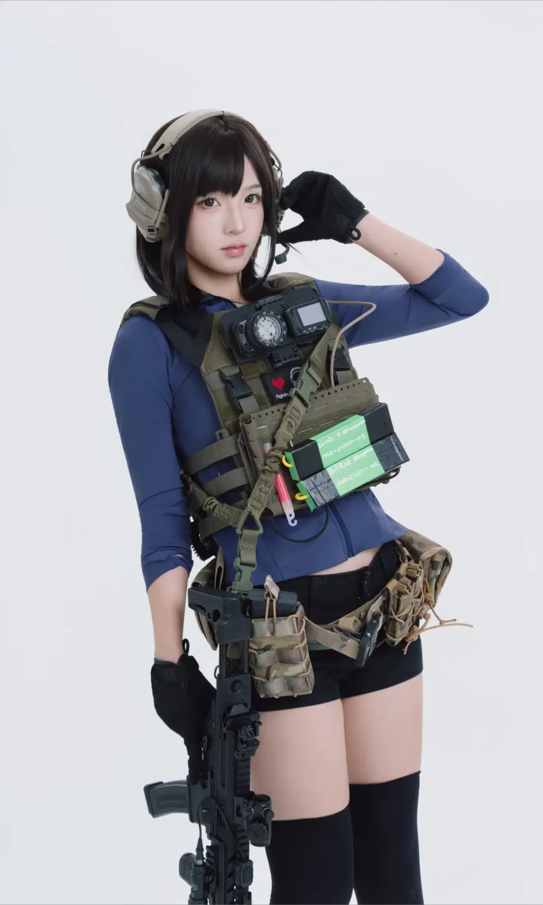 タクティカルスタイル, 戦術少女, スタジオ撮影, タクティカル装備, 黒ストッキングコスプレ