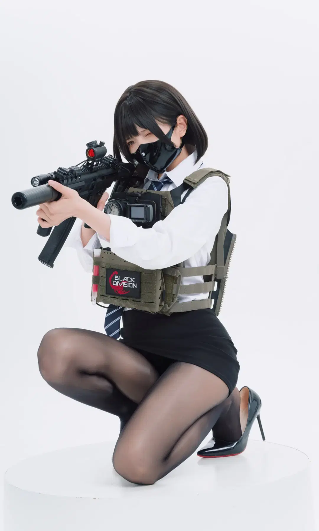 戰術穿搭, 黑絲, 戰術娘, 制服cos, 武裝ol