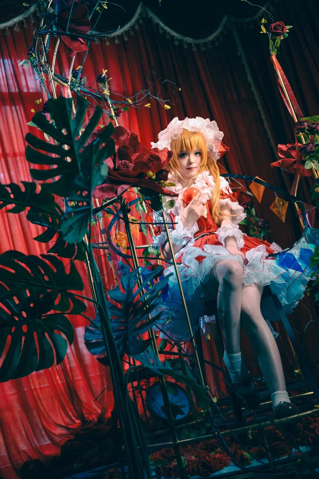 【芙蘭朵露cos】東方Project紅魔館的哥特童話風正片 - 还不够安艺 - 第2張