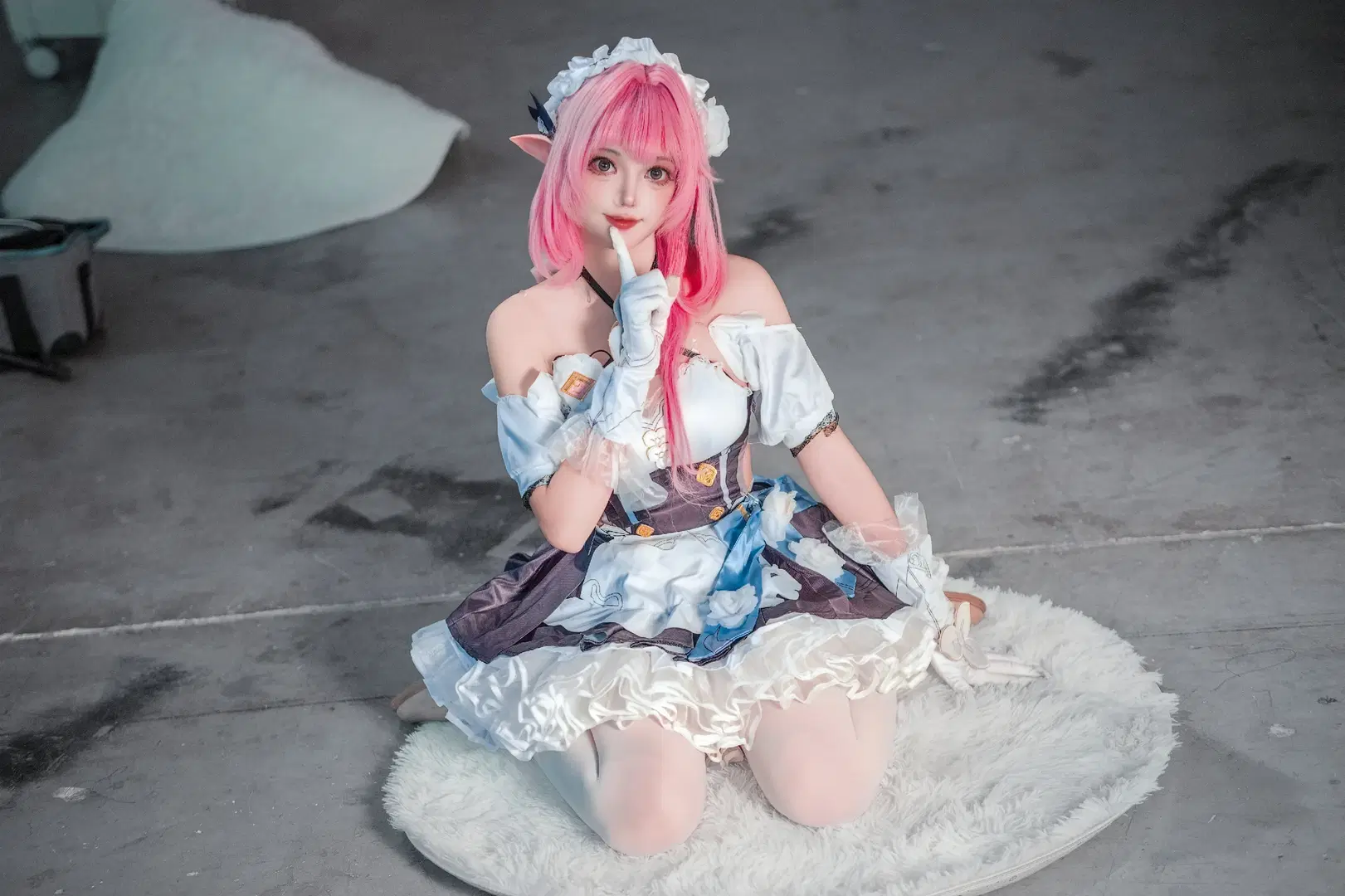 【エリシア コスプレ】崩壊 3rd 真我・人の律者（エリシア）ピンク髪メイドスタイリング - WIFI（接正片 - 4枚目