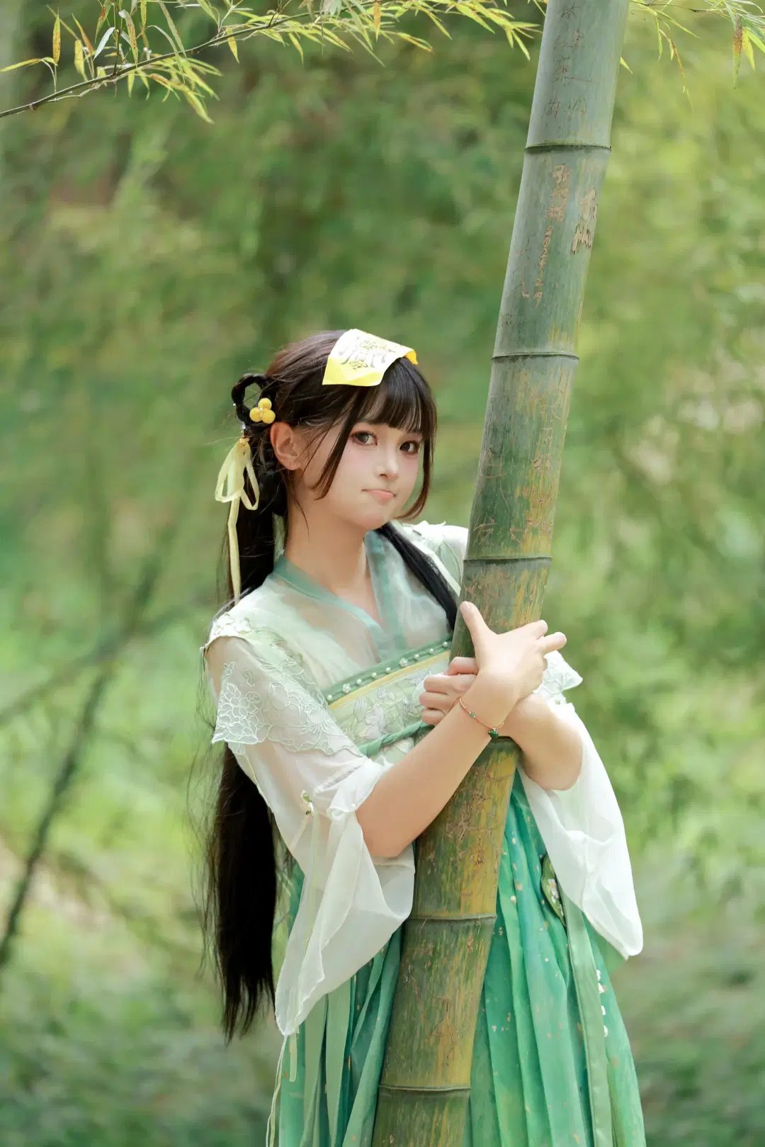 [Lin Miaomiao cosplay] Quirky Little Junior Sister: A First Ancient-Style Experience in the Bamboo Grove by 晨星 - Image 10