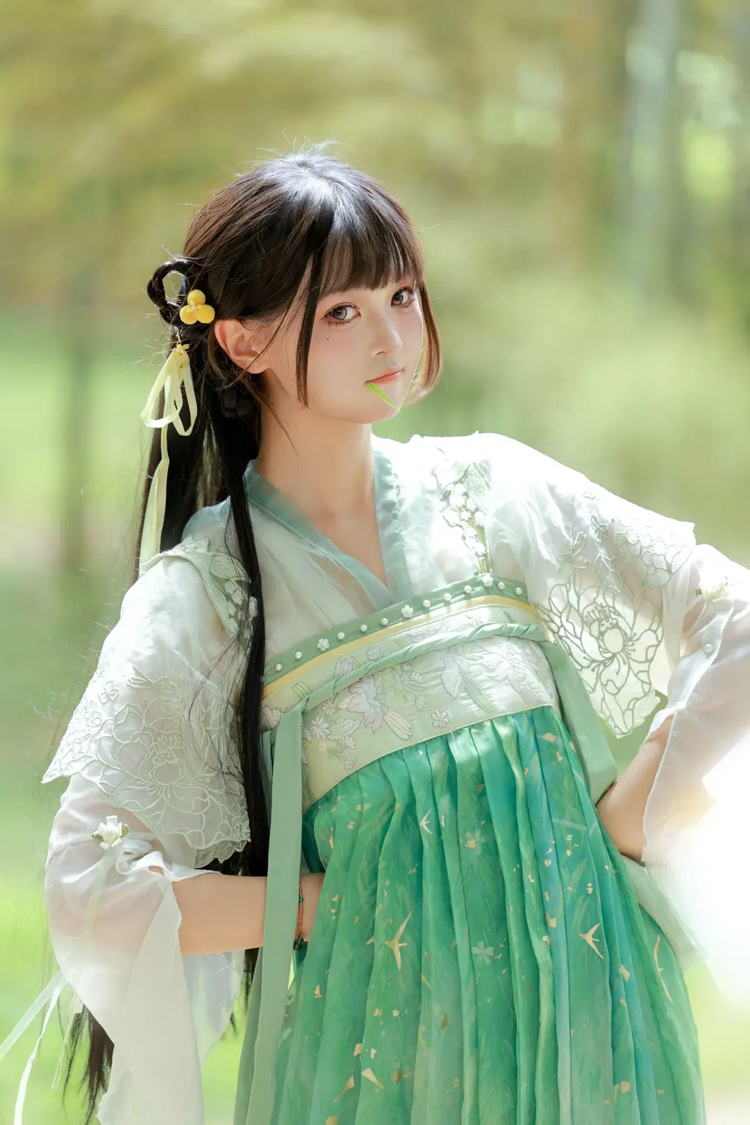 [Lin Miaomiao cosplay] Quirky Little Junior Sister: A First Ancient-Style Experience in the Bamboo Grove by 晨星 - Image 5