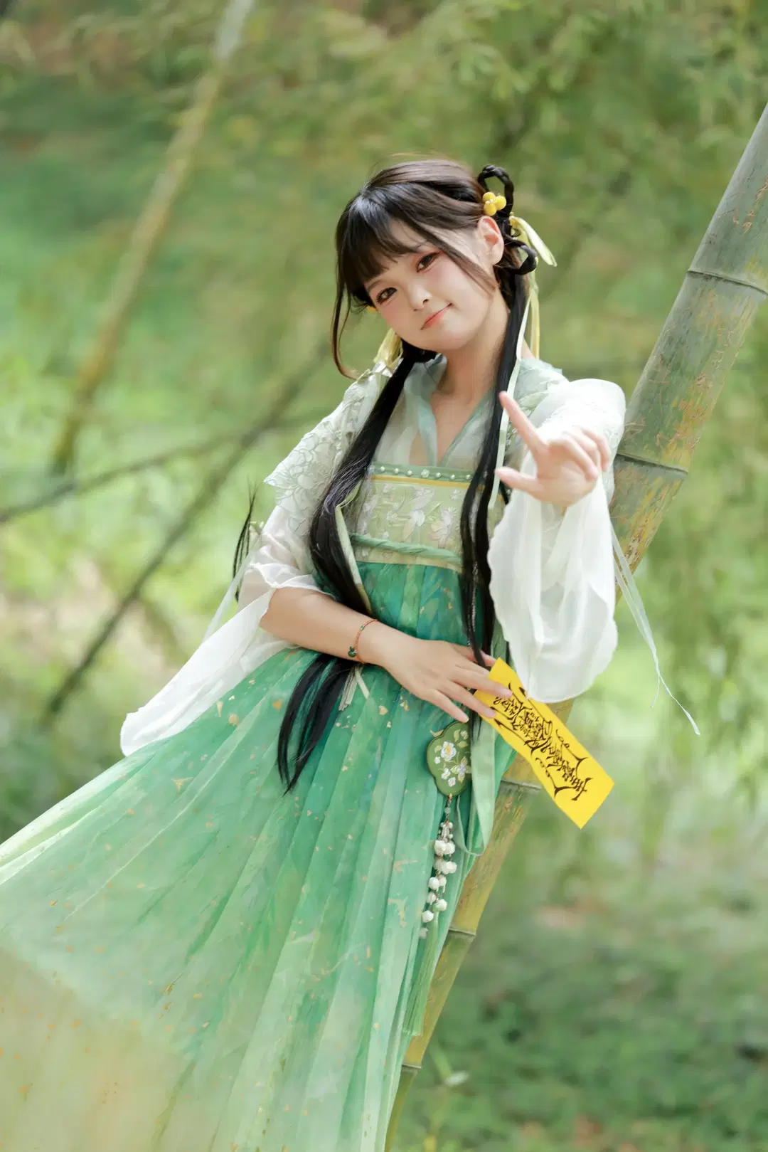 [Lin Miaomiao cosplay] Quirky Little Junior Sister: A First Ancient-Style Experience in the Bamboo Grove by 晨星 - Image 7
