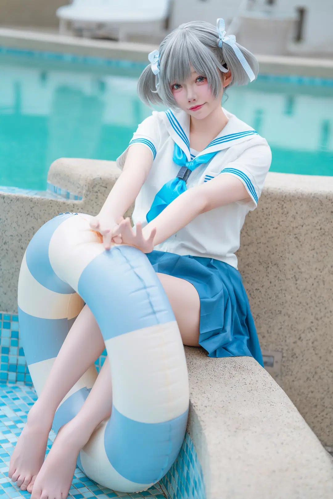 阴天泳池边的水手服JK写真拍摄记录 - 一只豆沙团子 - 第2张