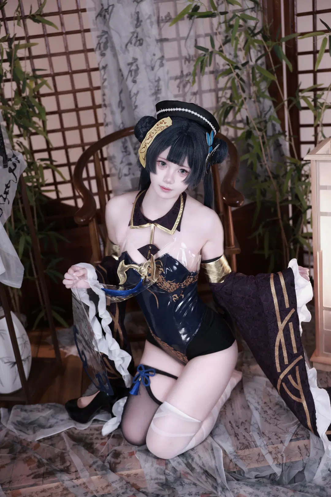 Blue Archive, Misaki cosplay, Patent leather outfit, Stockings cosplay, Japanese-style indoor photography