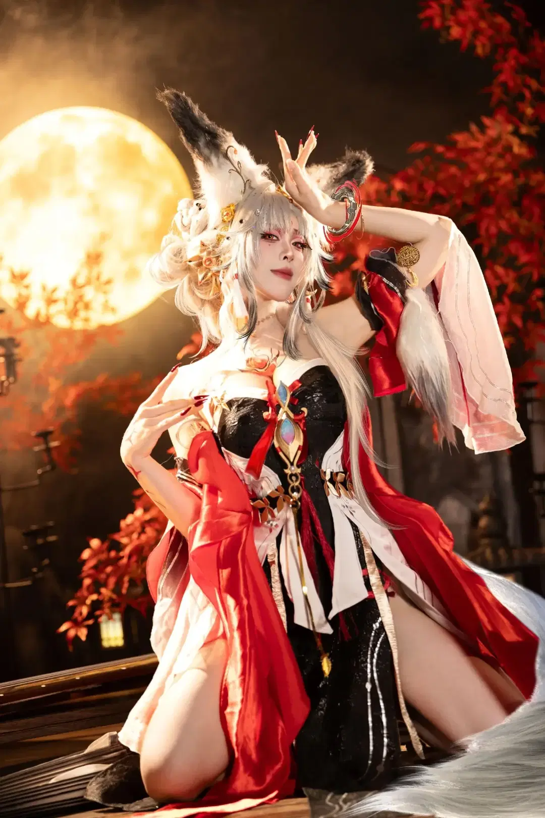 【心月狐cos】鸣潮夜之魅影，心月狐的月下慵懒 - 青空（棚拍版） - 第3张