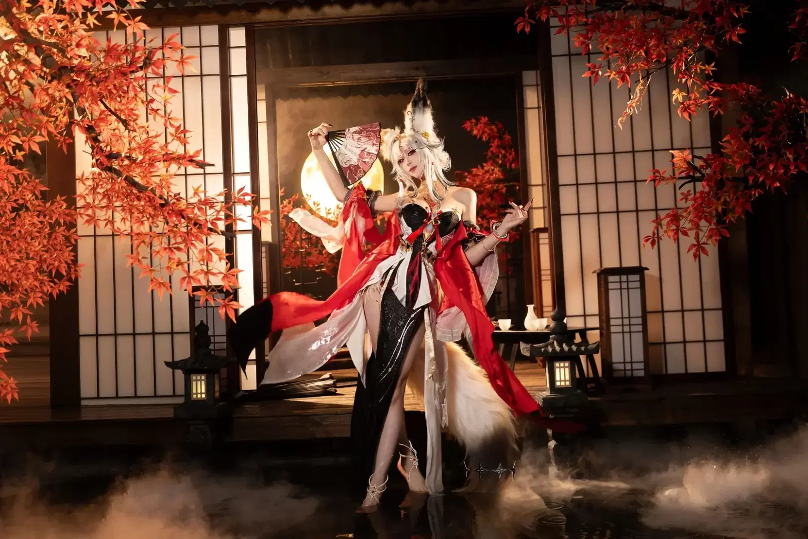 【心月狐cos】红枫满月下的狐妖魅影 - 青空（棚拍版） - 第2张