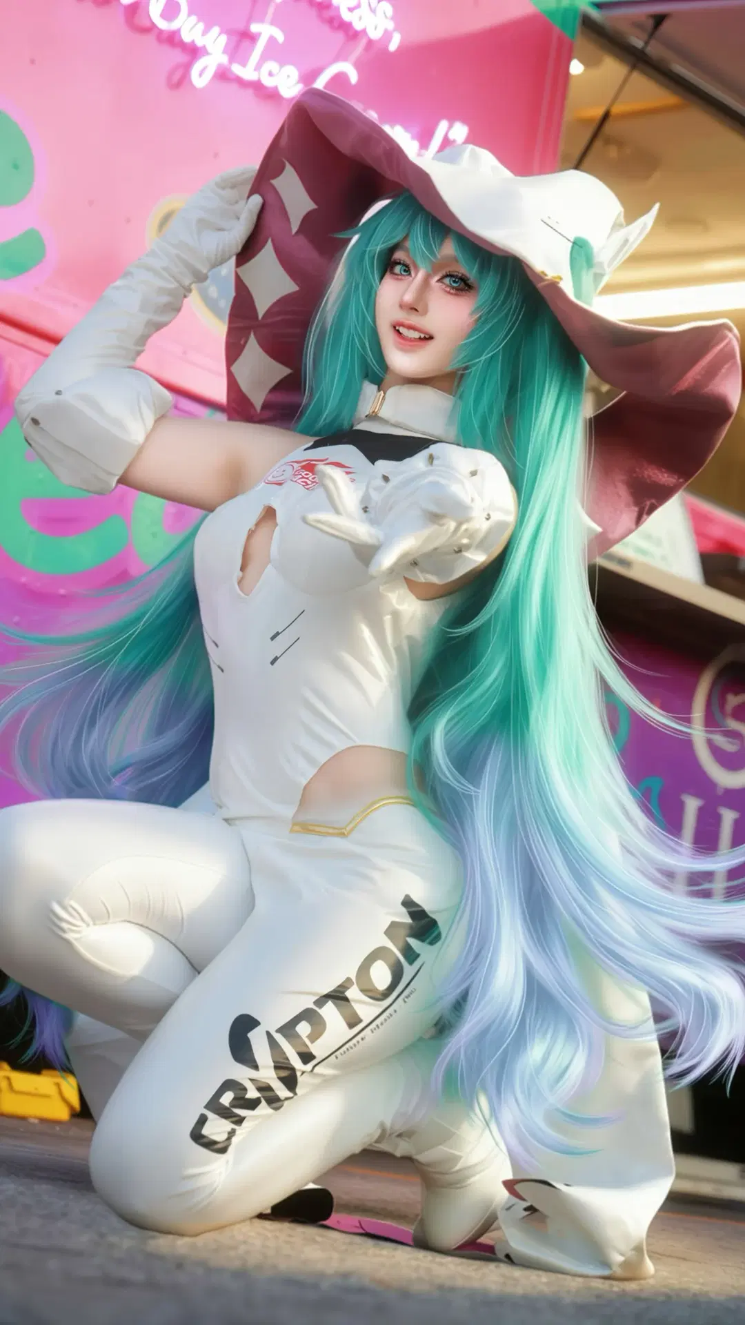 [Racing Miku 2024 cosplay] Going All Out in Front of the Ice Cream Truck by 尤色拉 - Image 2