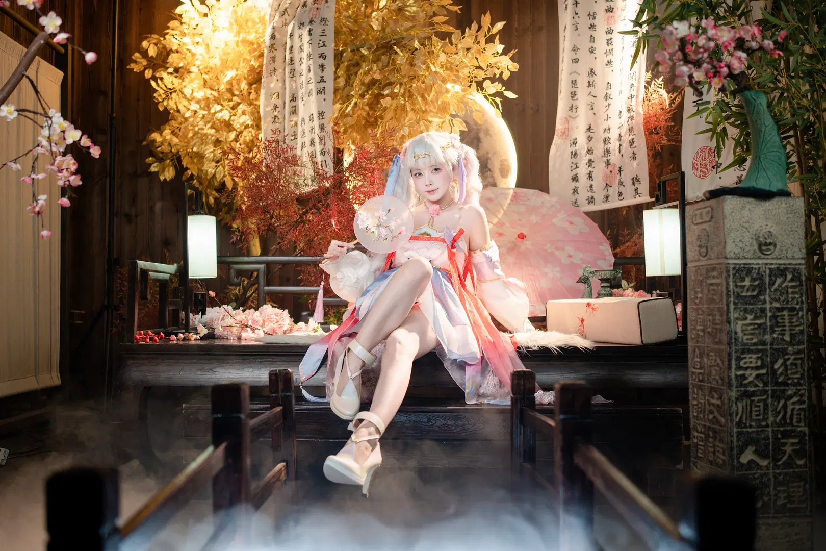 鸣潮, 二次元摄影, 今汐cos, 古风人像, 桃夭灼灼