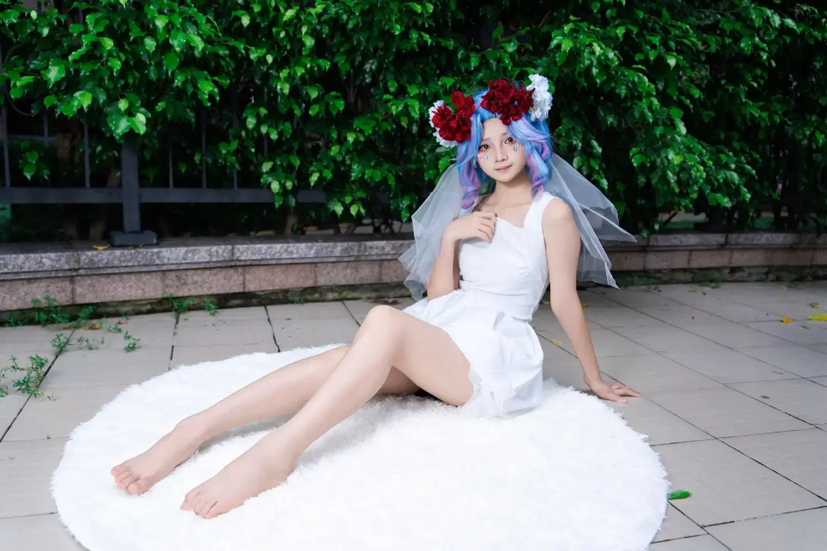 [Gardener cosplay] An Identity V Custom Design Dream Amidst White Dress and Floral Crown by 尤加-Yuga - Image 5