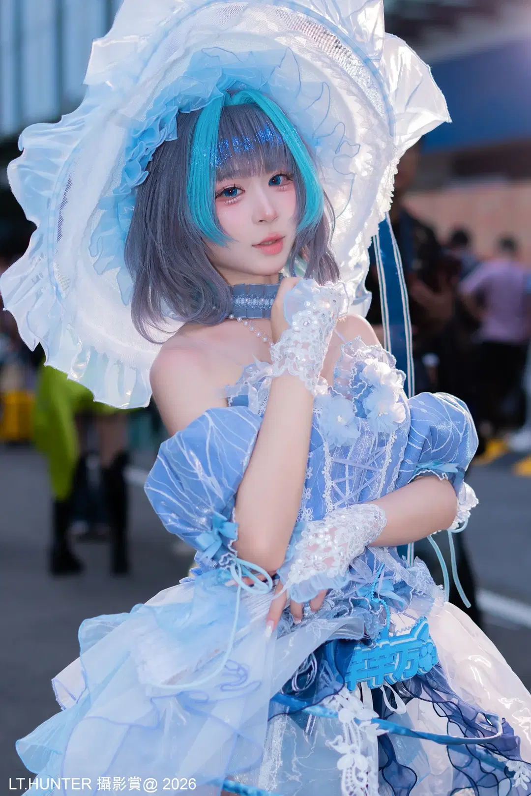 【芊芊万cos】萤火虫漫展现场直拍 - 聆聽獵人 - 第3张