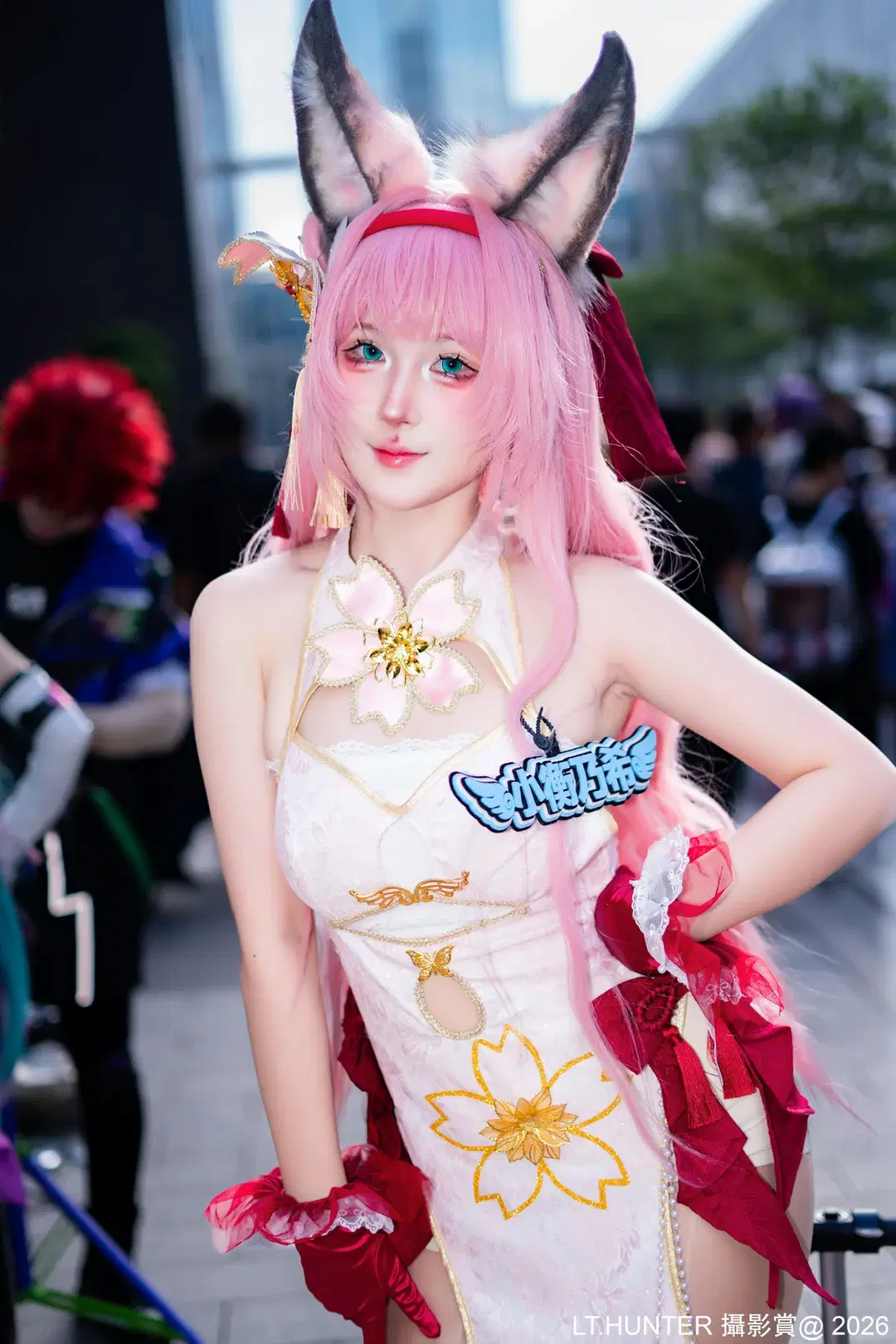 Pink-Haired Animal-Eared Girl at Firefly ACG Expo: A Costume Packed with Detail by 聆聽獵人 - Image 8