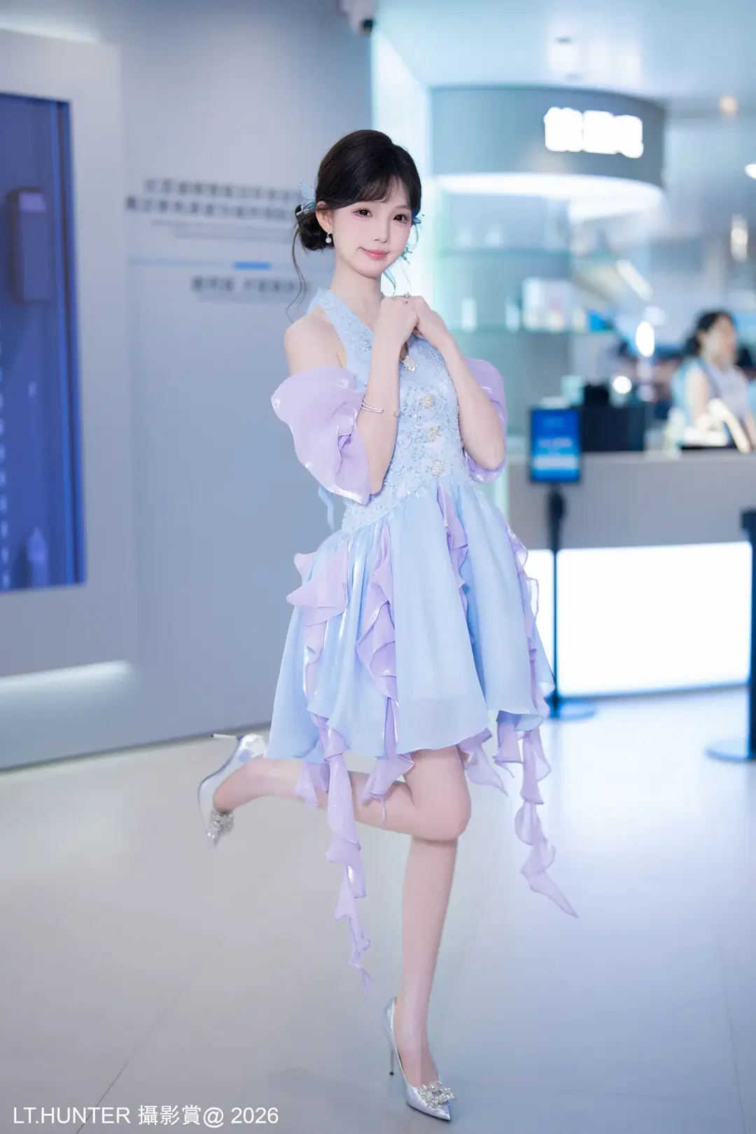 蓝紫渐变礼服车展现场记录 - 聆聽獵人 - 第6张