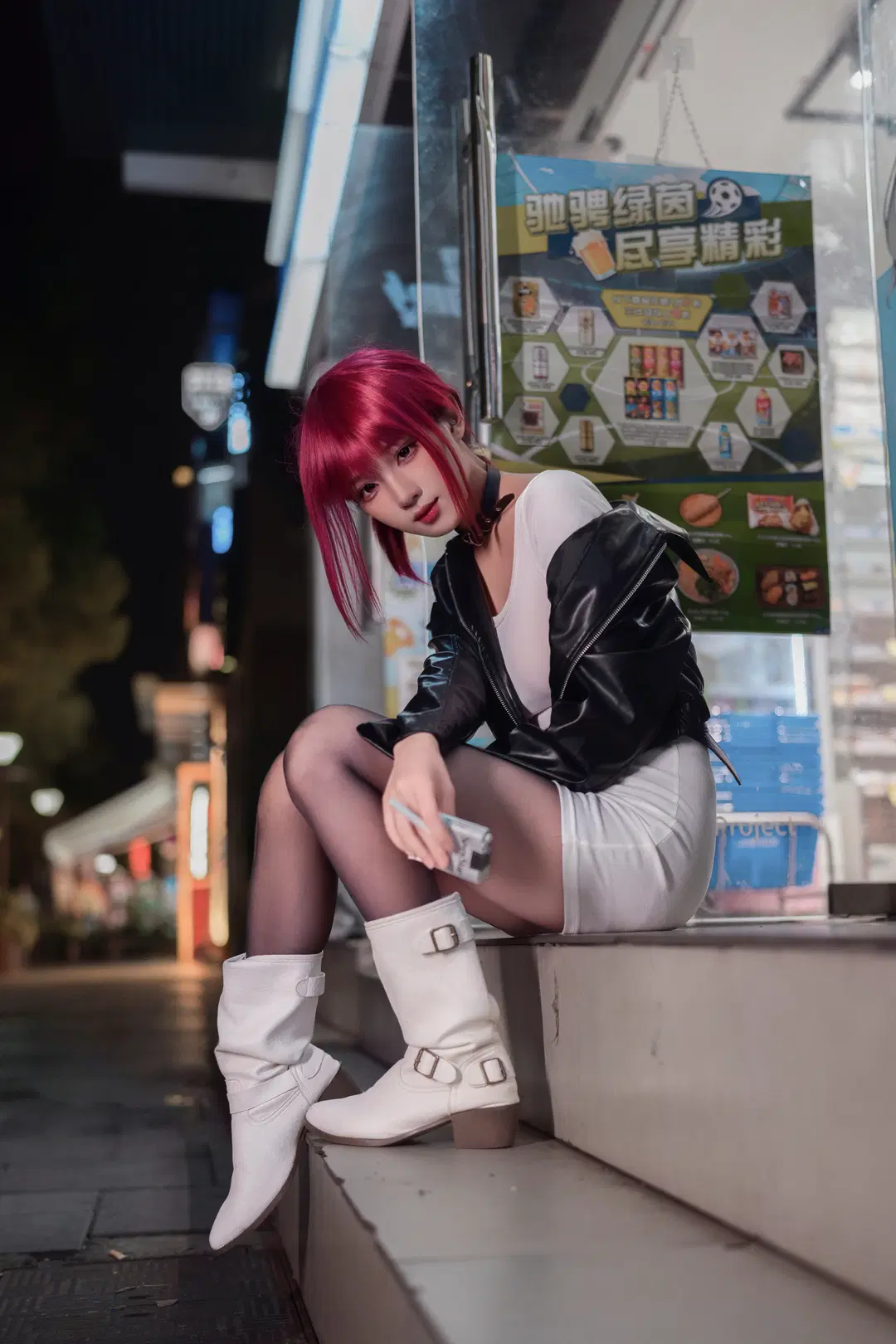 【田山小姐cos】夜色街頭裡的呑雲吐霧，這身皮衣配短裙太有感覺了 - 大橘 - 第3張