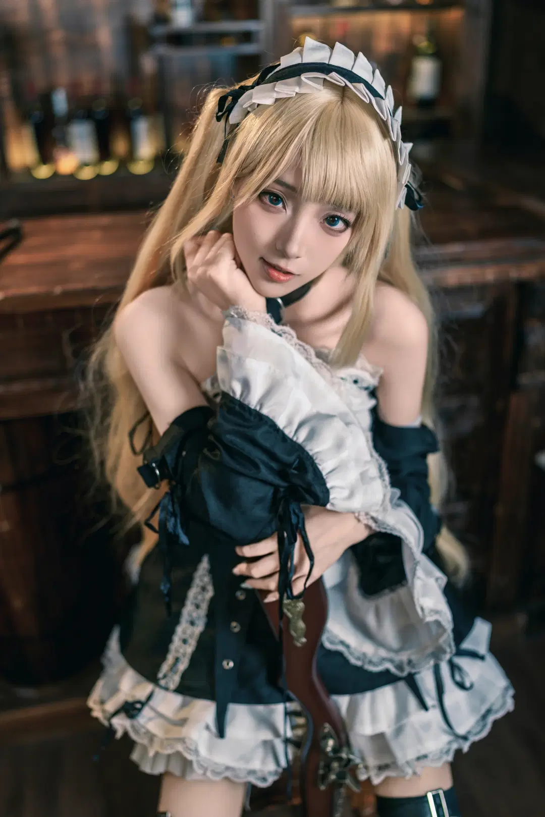 【マリー・ローズ コスプレ】酒場のワルい女、ギャップ萌え全開！ - 大橘 - 2枚目