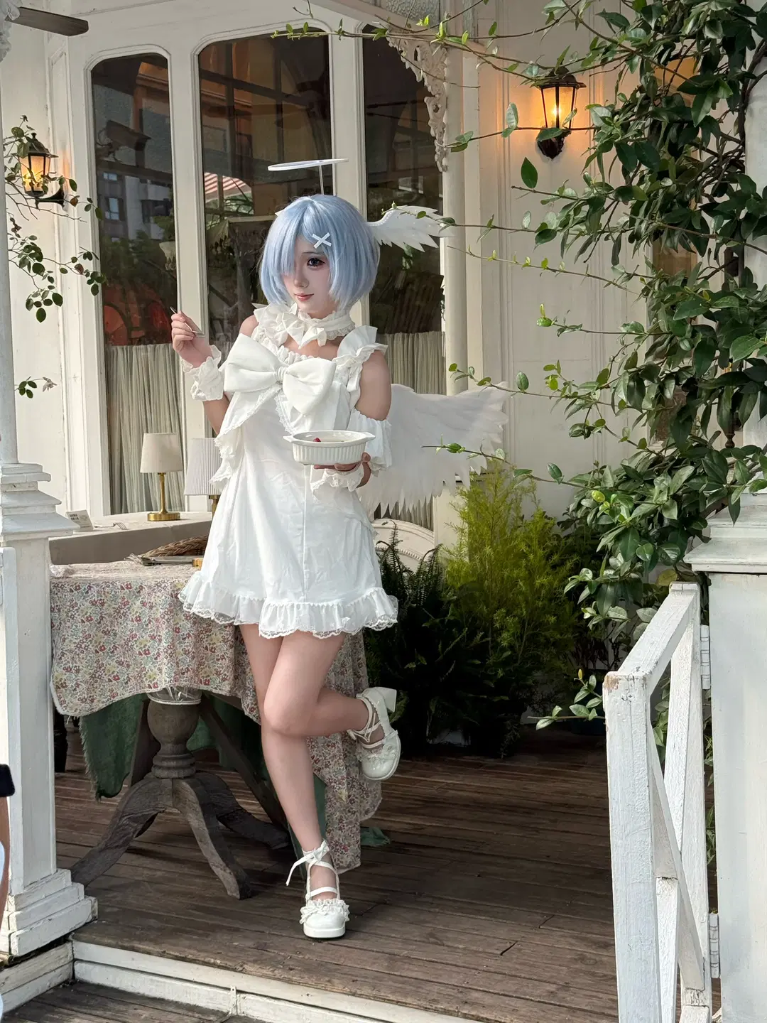[Rem cosplay] Re:ZERO -Starting Life in Another World-: Photoshoot Record of Transforming into a Pure White Angel by 楷逸 - Image 2