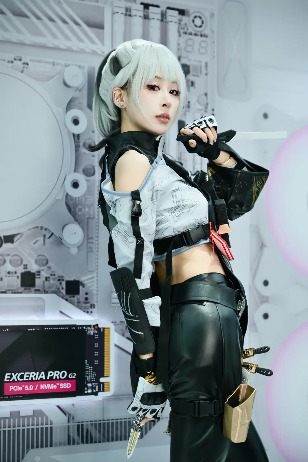 ChinaJoy 2026 Anime Convention Snapshots: Costume Changes from Elf Style to Cyber-Techwear (Cosplay & White Stockings) by Forever_Khalil_C - Image 7