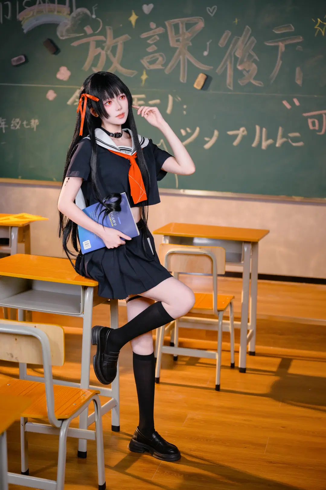 【千咲cos】鸣潮学院风，放学后的教室光影 - 小鱼干消灭侠 - 第11张