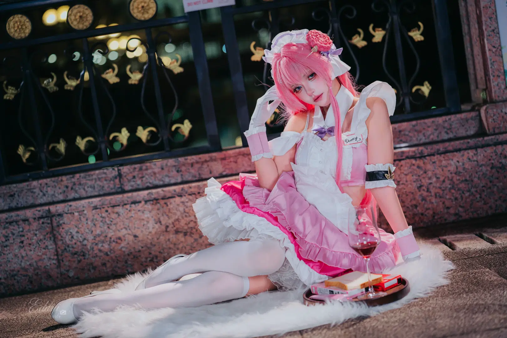 [Dorothy cosplay] Maid outfit Styling and Night Shoot Experience by EddieZ - Image 4