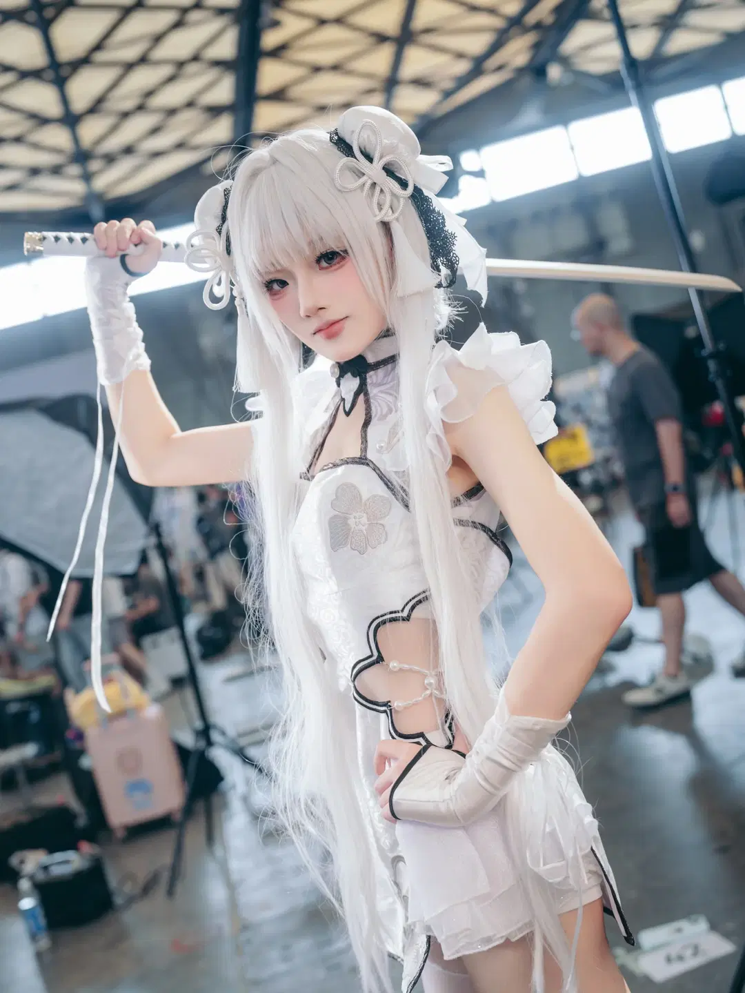 【遠坂凛 コスプレ】チャイナジョイ2026会場での黒ストッキング×赤マント！高ダイナミックレンジ動体撮影レビュー - 蒋书剑 - 14枚目