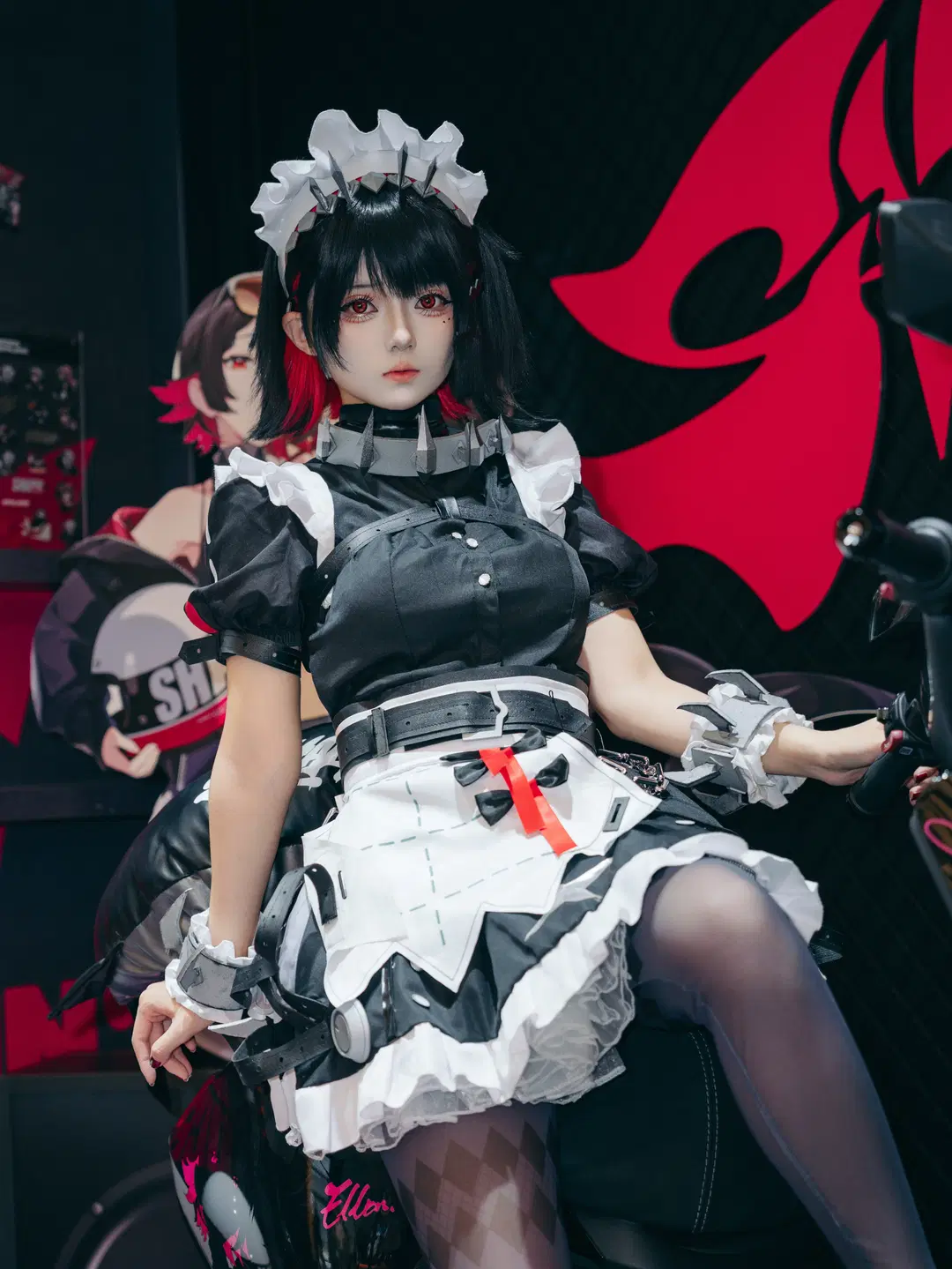 【遠坂凛 コスプレ】チャイナジョイ2026会場での黒ストッキング×赤マント！高ダイナミックレンジ動体撮影レビュー - 蒋书剑 - 16枚目