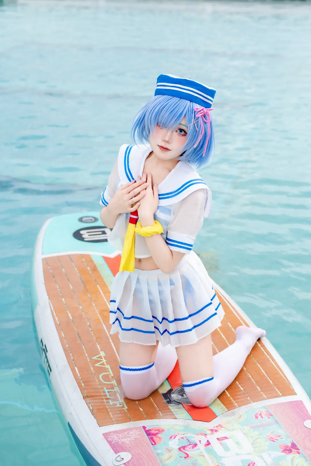 【蕾姆cos】从零开始的异世界生活 夏日泳池的清凉水手服 - 白茶shirachi - 第3张