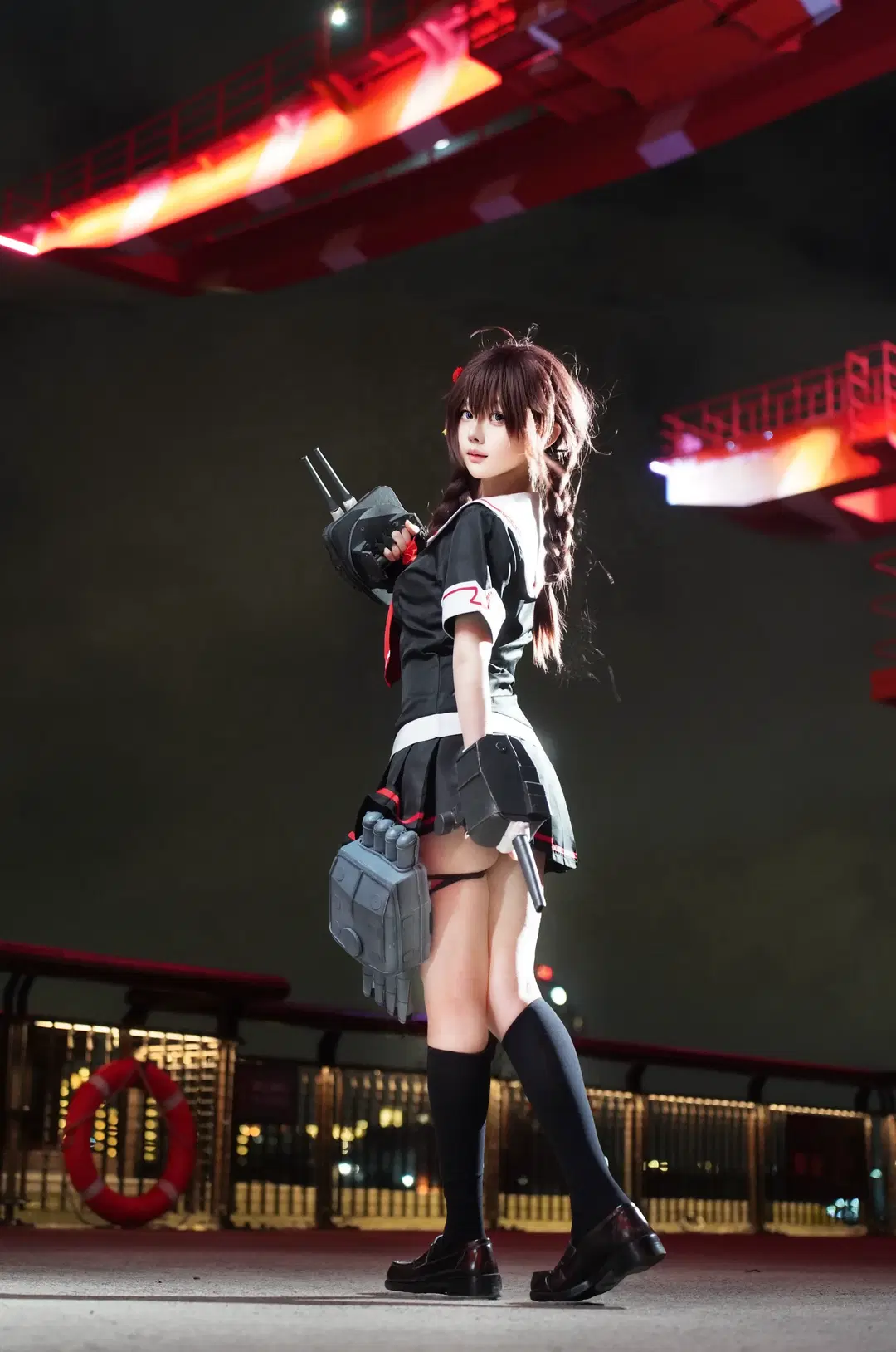 黑丝过膝袜, 佐世保之時雨cos, 舰队colletion, 手搓舰装, 夜景工业风cosplay