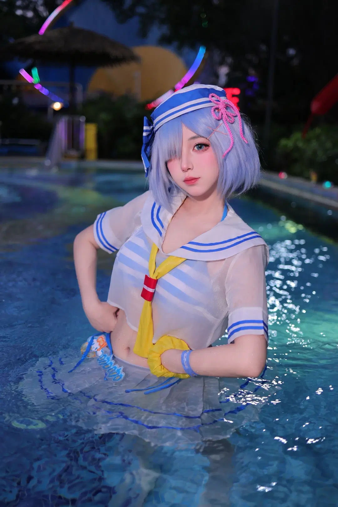 【雷姆cos】从零开始的异世界生活，泳池夜晚的蓝色心动 - 晓歪xyyy - 第2张
