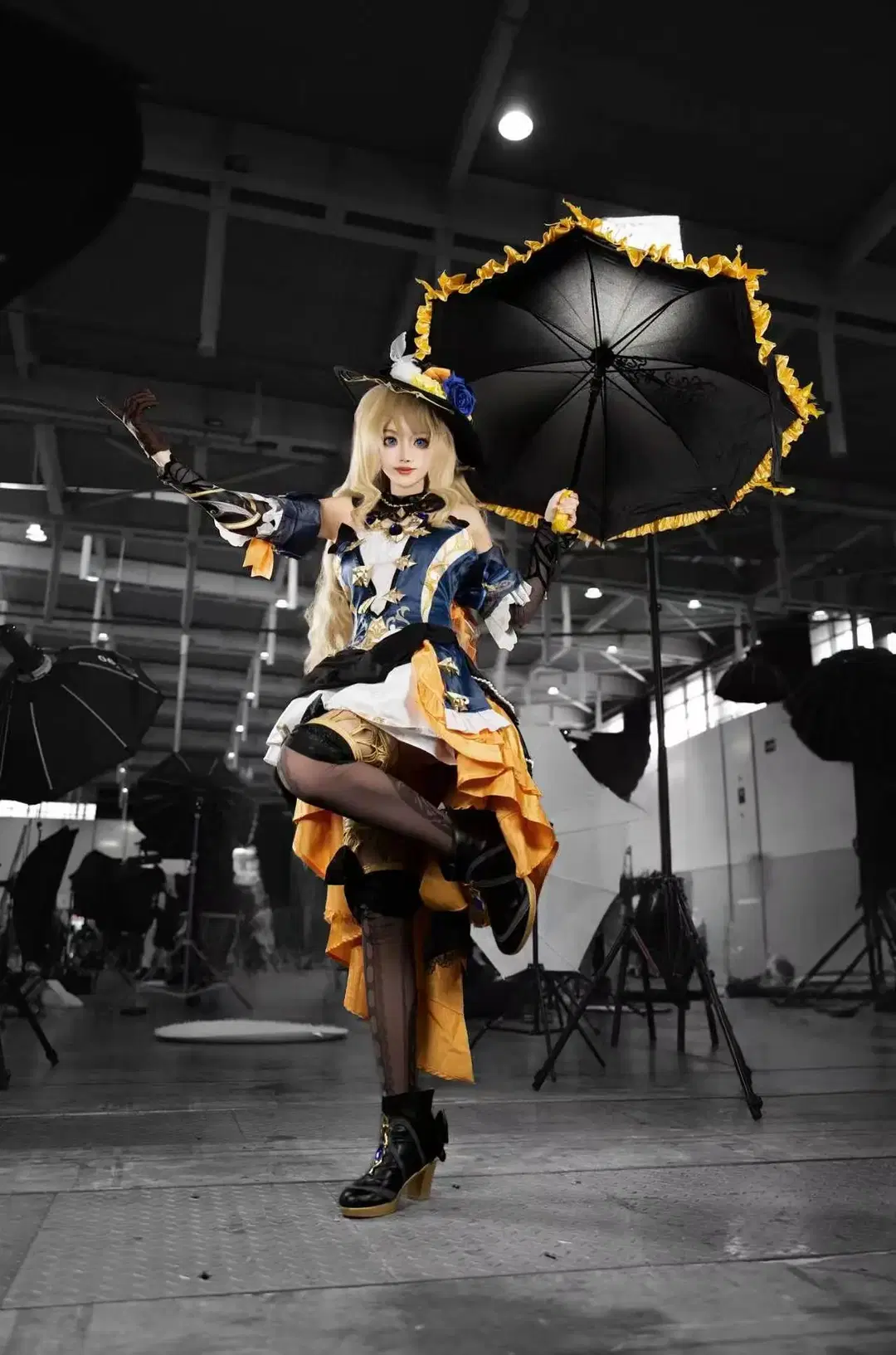 【Navia cosplay】Genshin Impact: Jinling Youth Culture Festival Convention Photos — Elegance and Splendor of the Young Mistress by Moon_Halo - Image 2