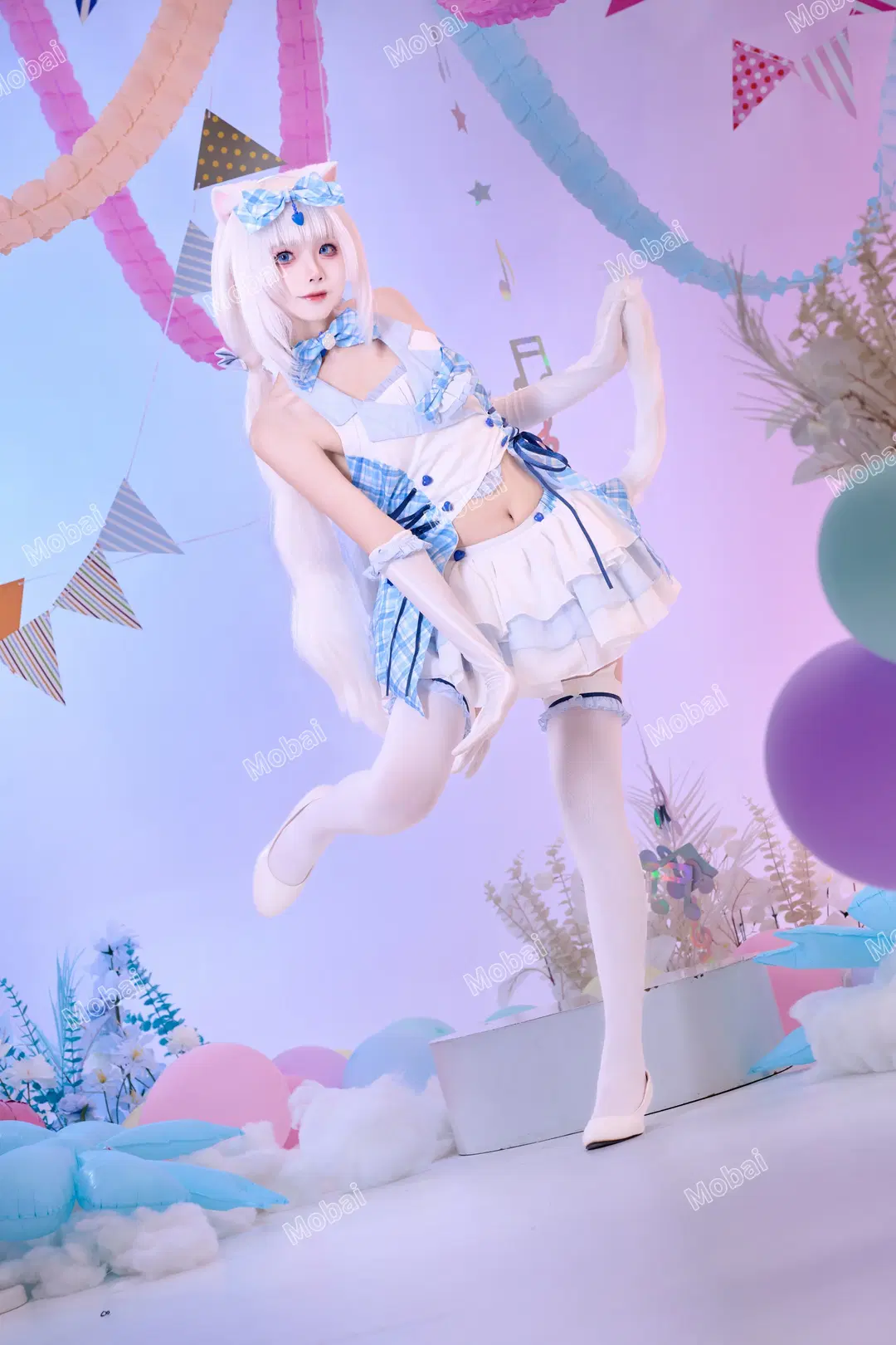 【香子兰cos】猫娘乐园的蓝白格纹打歌服，白丝与猫耳的甜美暴击 - Mobai哒哒哒 - 第4张