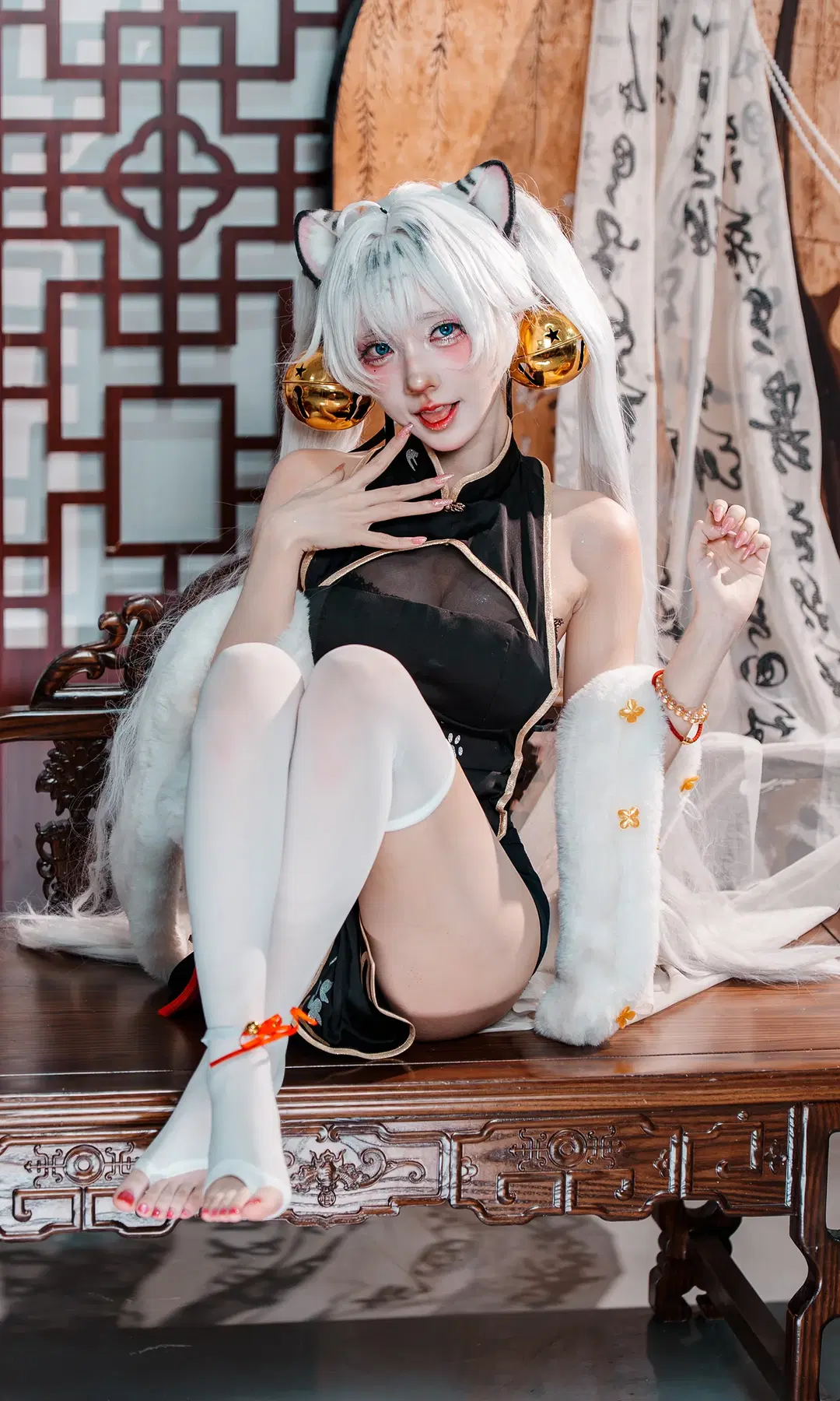 二次元摄影, 漫展返图, 白虎娘cos, 改良旗袍, 白丝袜