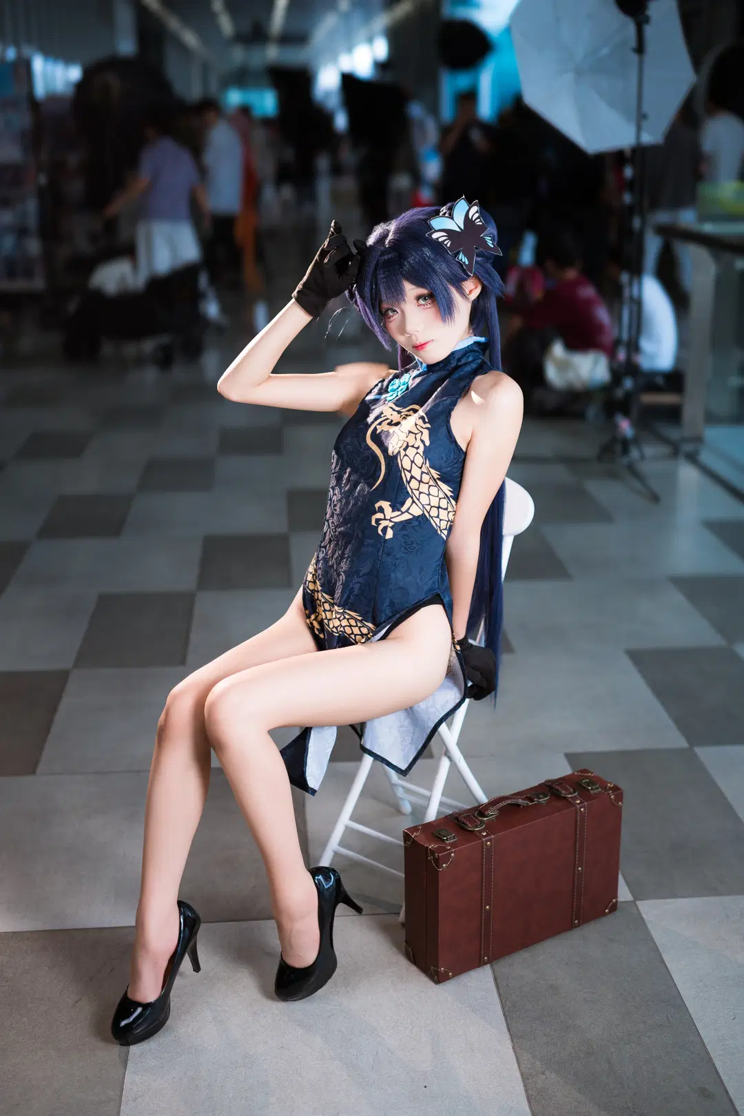 [Misaki cosplay] Blue Archive: The Unique Allure of the Blue Qipao cosplay Convention photos by 寒蝉-文晋 - Image 2