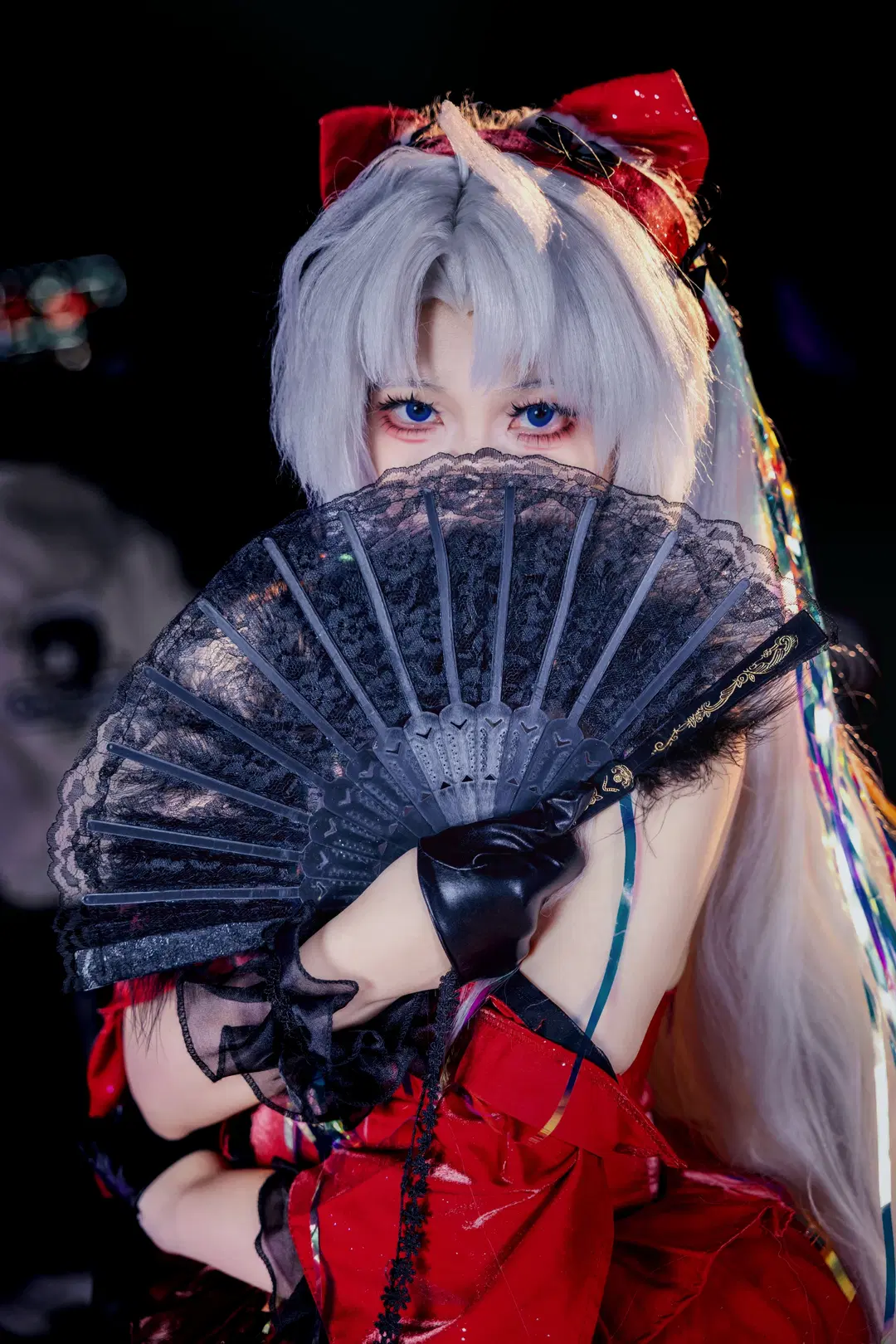 【珂莱塔cos】鸣潮夜色下的红黑华服演绎 - 皮皮桃耶 - 第4张