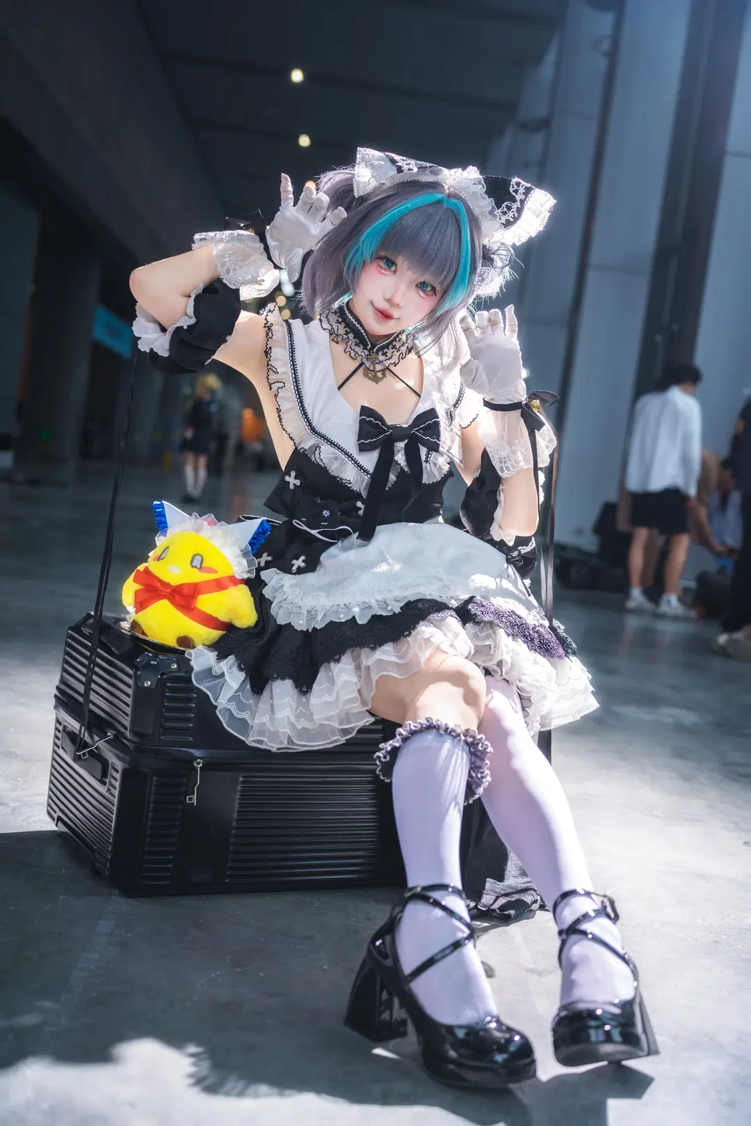 [Cheshire Cosplay] Azur Lane Cheshire Maid outfit Convention photos by -长生剑 - Image 6